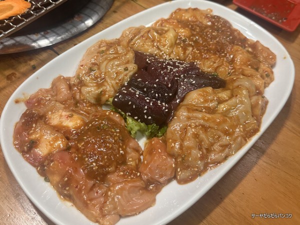 七輪焼肉 金太郎 YAKINIKU KINTARO】 at Sukhumvit soi 33 ～キャベツ