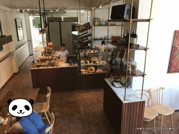 カ ダッカに本店があるベーカリーカフェ ホーリー アルティザン ベーカリー Holey Artisan Bakery At Sukhumvit Soi31 サーヤのバンコクだらだら日記 Powered By ライブドアブログ