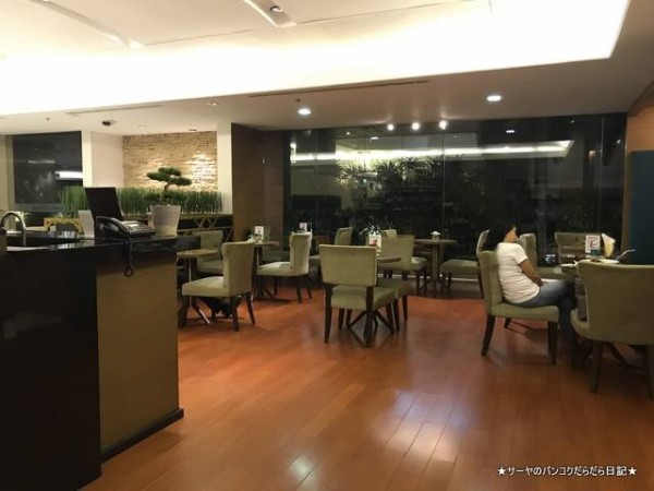 宿 サーヤのバンコクホテル日記 日本人長期滞在者もたくさんいます Jasmine Resort Hotel ジャスミンリゾート At Sukhumvit Soi23 サーヤのバンコクだらだら日記 Powered By ライブドアブログ