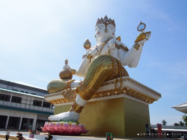 タイ・チャチュンサオ県の有名寺院「ワット・サマーン・ラッタナーラーム ワット・サマーンラッタナーラーム 口コミ・写真・地図・情報