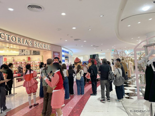 Monchhichi Holiday Store】 at Emporium Department Store, 1st Floor