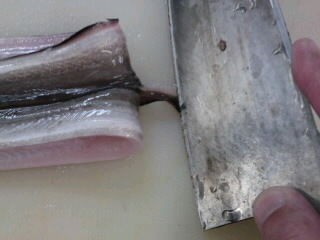 活け鱧 ヒレの取り方 簡単 魚の美味しいさばき方