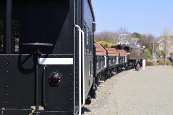 韮崎中央公園のEF15 198 ～保存機めぐりは【晴れ漢】に任せとけ