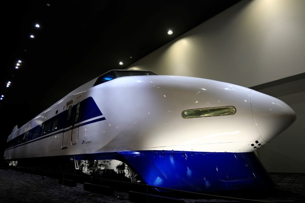 羨望の100系新幹線グリーン個室に乗車 食堂車・カフェテリアも
