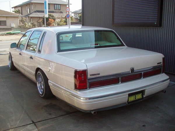 96yリンカーン タウンカー エアサス : OHBEI CARS Blog