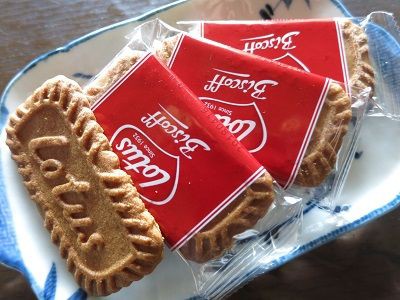 ロータスの カラメルビスケット で す おかふじの気まぐれ日記