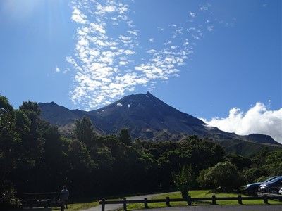 ニュージーランド タラナキ山に登る 30歳からのワーキングホリデー ニュージーランド