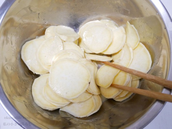 オーブンで簡単おやつ 揚げないさつまいもチップス 私の小さい暮らし Powered By ライブドアブログ