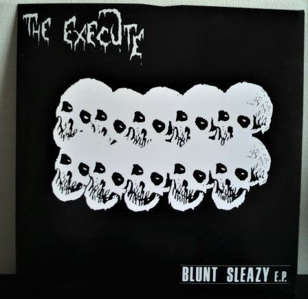THE EXECUTE（EP）「BLUNT SLEAZY」 : ダンボールの中の80年代