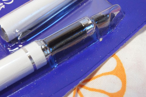 ダイソー「万年筆」レビュー : テーゲー日記 〜文具と万年筆のブログ〜