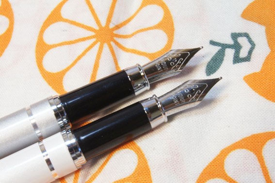 ダイソー「万年筆」レビュー : テーゲー日記 〜文具と万年筆のブログ〜