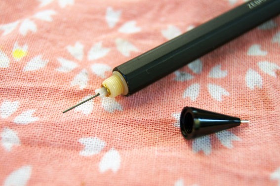 ゼブラ「KNOCK PENCIL RUBBER-100」レビュー : テーゲー日記 〜文具と