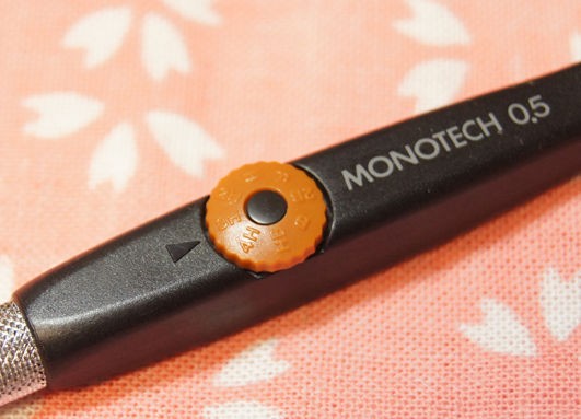 トンボ鉛筆「モノテック（500）ペンシル」レビュー : テーゲー日記