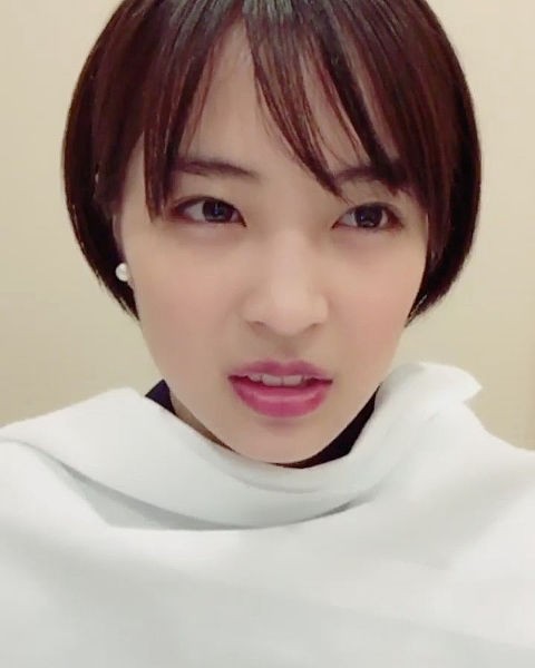 画像 広瀬すずの盗作デザインワンピースよりも字の汚さと絵の下手さがヤバすぎる件wwwww アイドル整形 美容まとめ