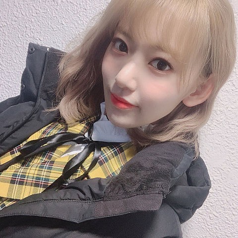 Iz One 宮脇咲良が痩せすぎて法令線が目立ちまくる件 Heart Iz アイドル整形 美容まとめ