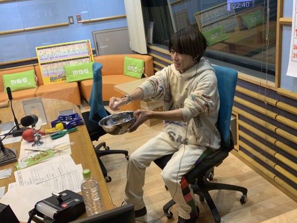 今週のジャニーズaえgroup トレンド1位 生たまご事件 桐山照史の 素手で弁当を アフロ 小島健福本大晴末澤誠也正門良規佐野昌也草間リチャード敬太 達人の教え