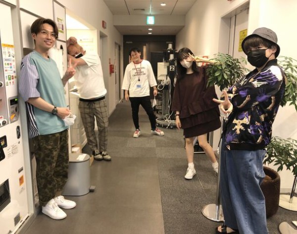 Akb48小栗有以 公文式に謝れ くっきー 結婚式で アインシュタイン稲田 カツラを 達人の教え