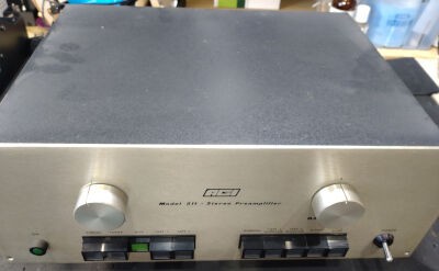 プリアンプ祭（その2）、AGI Model 511 : 音の牢獄