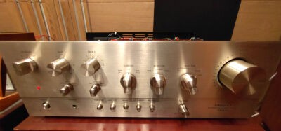ONKYO Integra A-7 : 音の牢獄