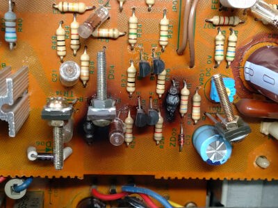 SANSUI BA-F1修理 : 音の牢獄