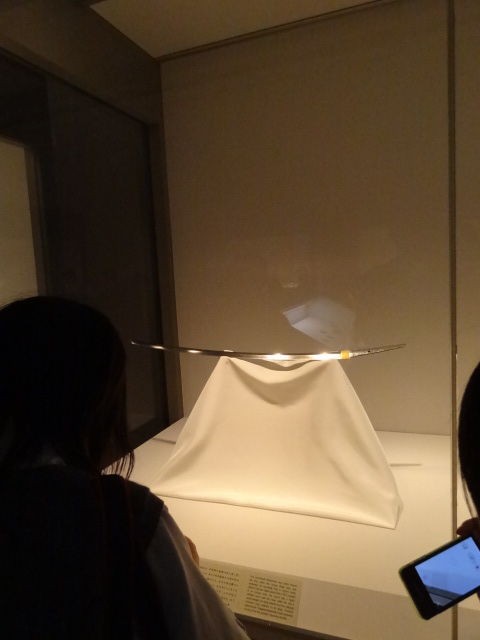 国宝室と刀剣展示室 見学 東京国立博物館 良月 りょうげつ の たび日記