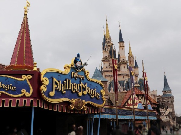 弾丸誕生日イン 親分と手下のコントを久しぶりに見る おばさんと小学生の内緒のディズニー 弾丸誕生日イン 親分と手下のコントを久しぶりに見る おばさんと小学生の内緒のディズニー