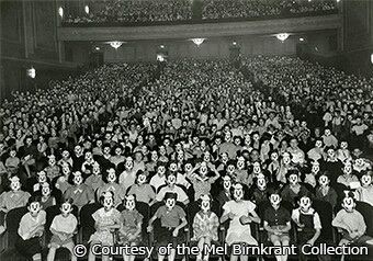 ディズニーのドキュメンタリー おばさんと小学生の内緒のディズニー