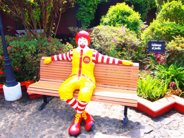 ハッピーセットの歴史 スペイン語とコーヒーとマヤ文明の国 グアテマラ