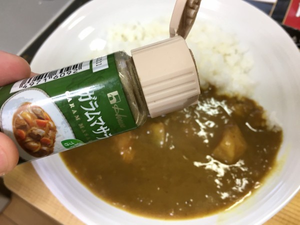 検証 レトルトカレーを格段に美味しくする３つのコツとは 料理のコツコツコツ