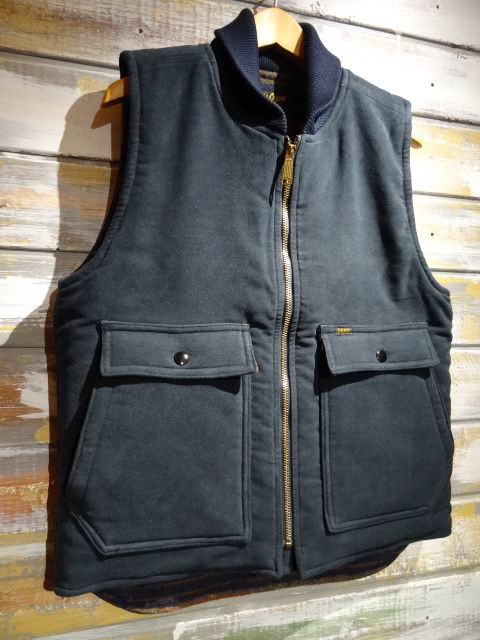 New！ TROPHY CLOTHING ”STORM VEST” 3色 : OLD STAND
