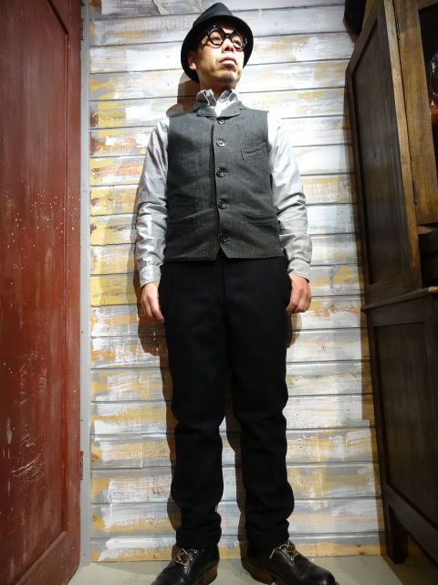 New! FREEWHEELERS ”Carnegie” TROUSERS : OLD STAND New! FREEWHEELERS ”Carnegie” TROUSERS : OLD STAND