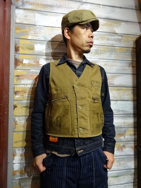 【60部限定】 フィリップ・ワイズベッカー MA CHEMISE ポスター 60部限定】 フィリップ・ワイズベッカー MA CHEMISE ポスター