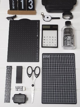 セリアのちょうどいい下敷き 百円日和 Powered By ライブドアブログ