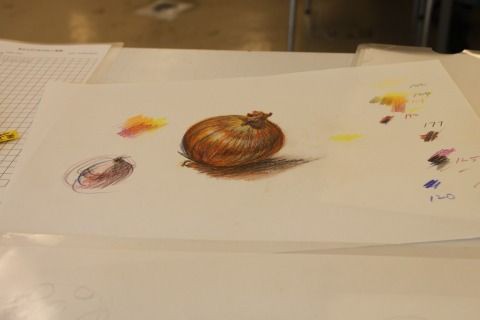 玉ねぎのポーズ 4月23日の出張教室 色えんぴつ 絵画教室 ｏｚ
