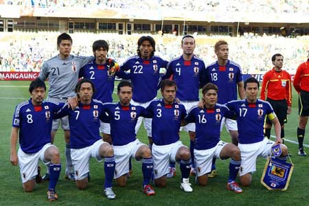 2010W杯 グループE 第1戦 日本代表 vs. カメルーン代表 : パチュースを