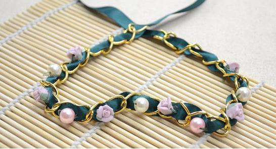 パールビーズや陶器ビーズでフラワーのブレスレットを作ります Pandahall