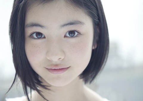 人気アニメ あの花 実写化 めんま役 浜辺美波が可愛すぎる件 パンダの気になる速報