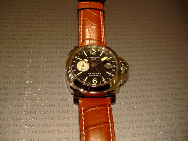 パネライ PAM00088 ベルト交換 ルミノール GMT PAM88 : OFFICINE