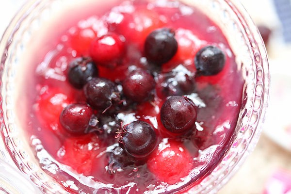 ジューンベリーとグミとでゼリー スイーツ ナチュラリストpanipopoの美 食ラボ