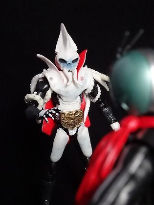 イカデビル（フィギュアーツ改造） : 特撮フィギュアの可動化改造日記