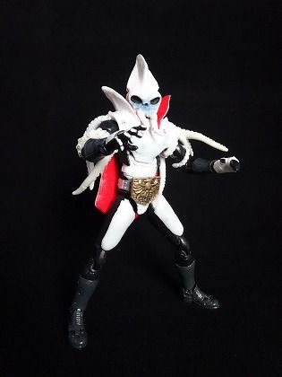 イカデビル（フィギュアーツ改造） : 特撮フィギュアの可動化改造日記