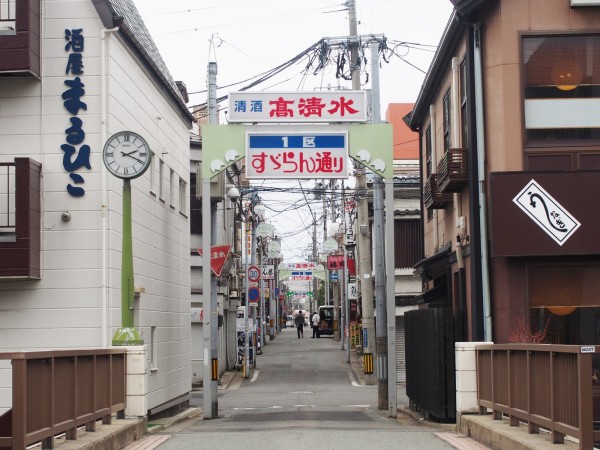 秋田 秋田一の繁華街 川反通りを歩く ｂｑ B Spot Explorer Powered By ライブドアブログ