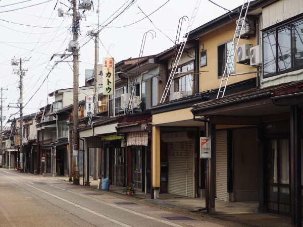 新潟】 レトロな商店街を歩こう＠高田駅前 : BQ ～B-spot