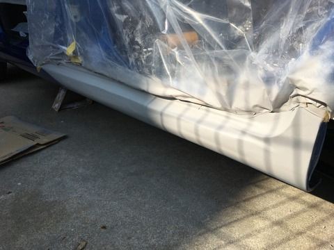 缶スプレー 自家塗装入門 日曜ガレージ 駐車場