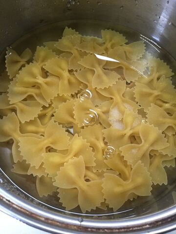 ハムと牛乳のリボンパスタ パスタ1人分は70gくらい 料理したことないolが料理できるようになるまでの軌跡