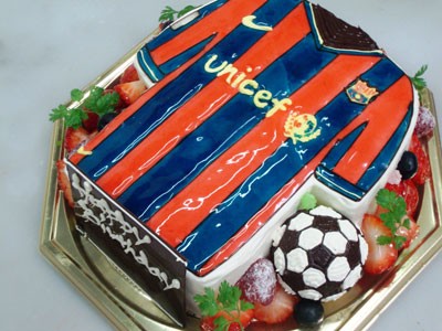 バルセロナのユニフォームケーキ 誕生日 記念日用にオーダーできるデコレーションケーキ