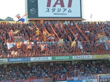 ゴール裏旗振り問題について パウロのブログ