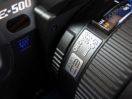 OLYMPUS 「E-500」 & 「ZUIKO DIGITAL ED 50mm F2.0 Macro」を購入