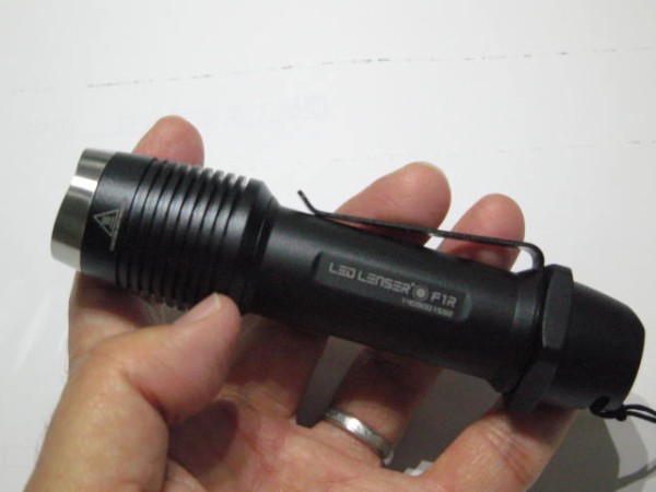 Amazon | Ledlenser(レッドレンザー) F1R LEDフラッシュライト