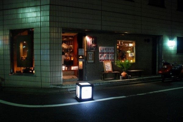 池袋 Antique Dining 月 でトリスハイボール ぺこはら日記
